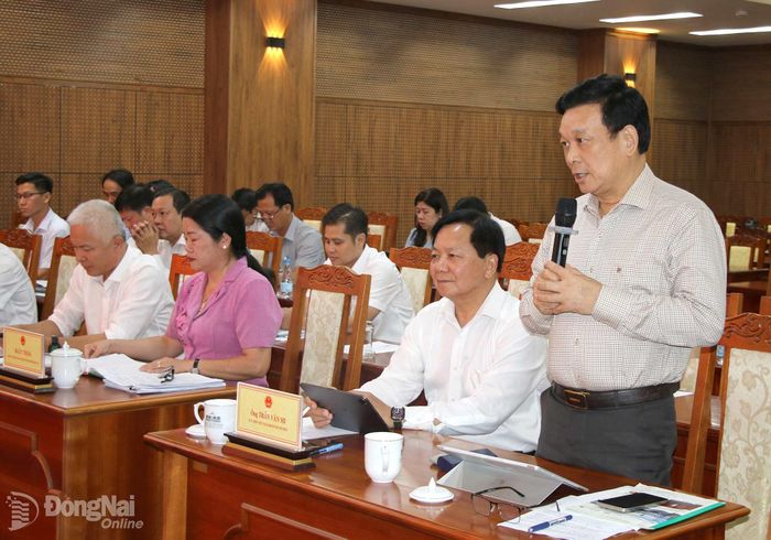 Lãnh đạo các sở, ngành tham gia đóng góp ý kiến tại hội nghị. Ảnh: Hải Quân