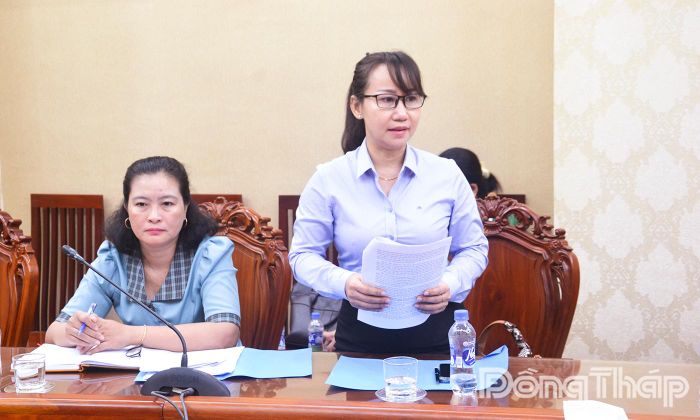 Đại biểu tham dự phát biểu tại hội nghị.