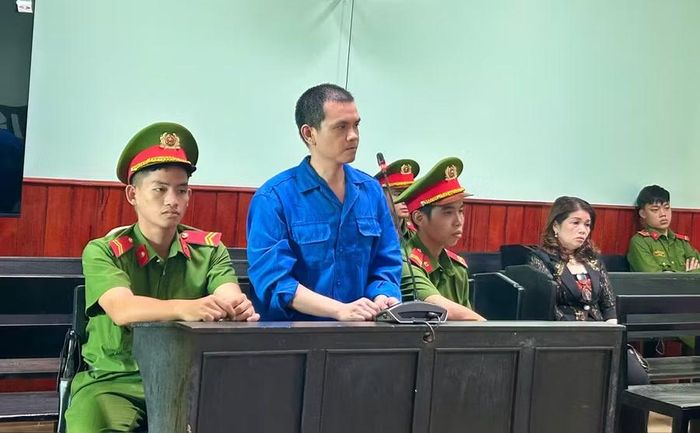 Bị cáo Nguyễn Hoàng Công (SN 1988, xã Tây Sơn) thừa nhận hành vi vi phạm trước Hội đồng xét xử tại phiên tòa sơ thẩm ngày 16-7. Ảnh: N.L