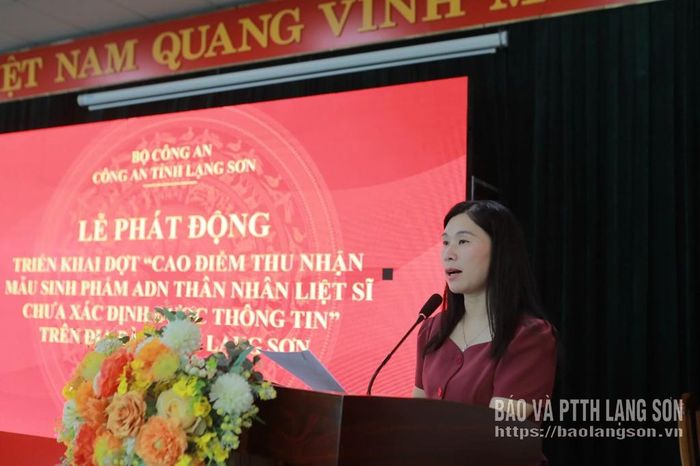 Đồng chí Trần Thanh Nhàn, Phó Chủ tịch UBND tỉnh phát biểu tại buổi lễ