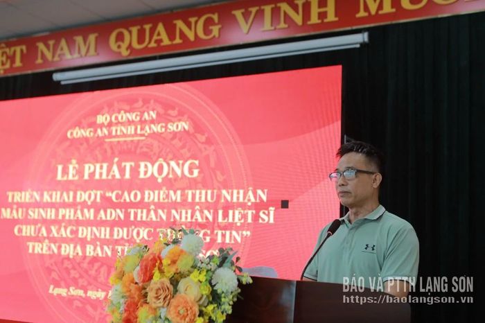 Thân nhân liệt sĩ phát biểu tại buổi lễ