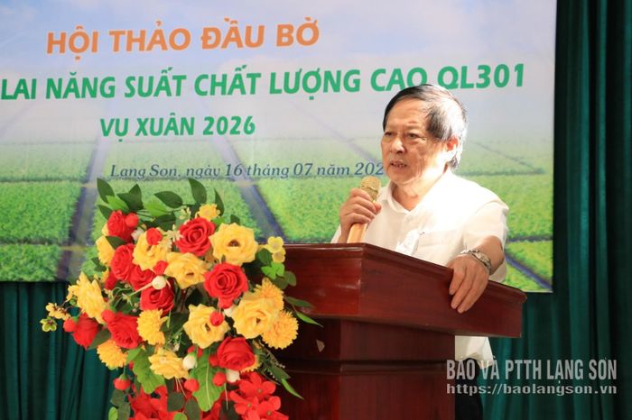 Lãnh đạo Công ty Cổ phần Vật tư nông nghiệp Lạng Sơn phát biểu tại hội thảo