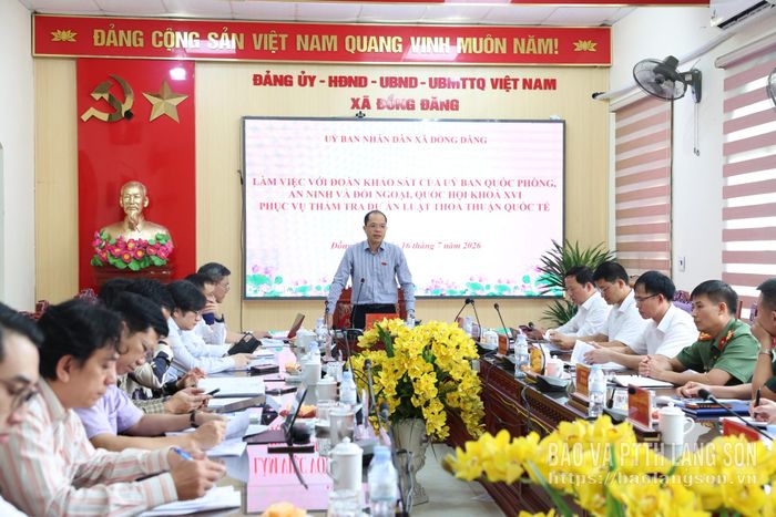 Đoàn khảo sát làm việc với UBND xã Đồng Đăng