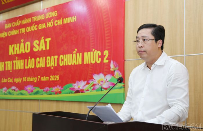 Đồng chí Dương Quốc Huy - Bí thư Tỉnh ủy phát biểu tại buổi làm việc.