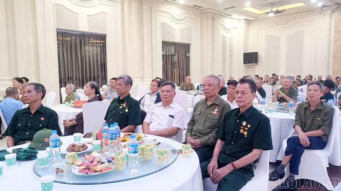 Các đại biểu tham dự chương trình.