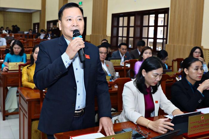 Đại biểu HĐND tỉnh, Bí thư Đảng ủy xã Đạ Tẻh Tống Giang Nam đề xuất, kiến nghị nhiều giải pháp khắc phục khó khăn, hạn chế trong đó có nội dung về chuyển đổi số
