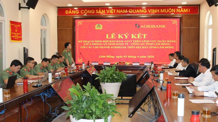 Phòng An ninh Kinh tế, Công an tỉnh Lâm Đồng ký kết quy chế phối hợp bảo đảm an ninh, trật tự với Ngân hàng Nông nghiệp &amp; Phát triển nông thôn Lâm Đồng