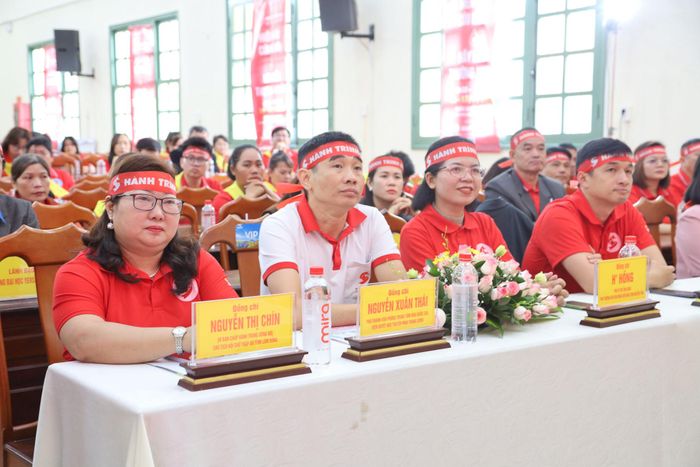 Các đại biểu tham dự chương trình