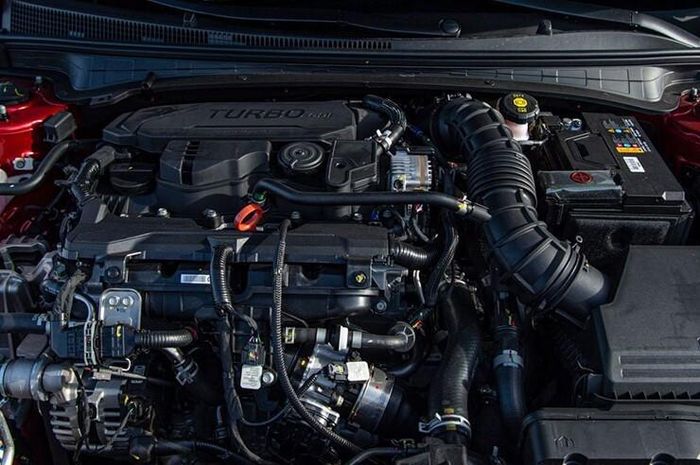 Khối động cơ trên Elantra được tinh chỉnh để tối ưu cả sức mạnh lẫn khả năng tiết kiệm nhiên liệu