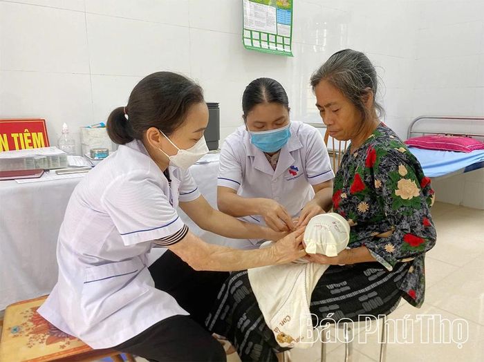 Công tác chăm sóc sức khỏe Nhân dân luôn được quan tâm thực hiện tốt.