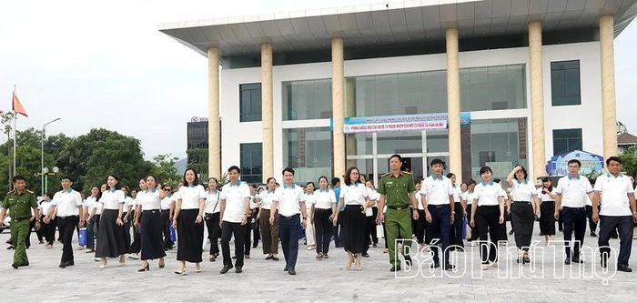 Hoạt động diễu hành đi bộ hưởng ứng Ngày toàn dân phòng, chống mua bán người năm 2026.