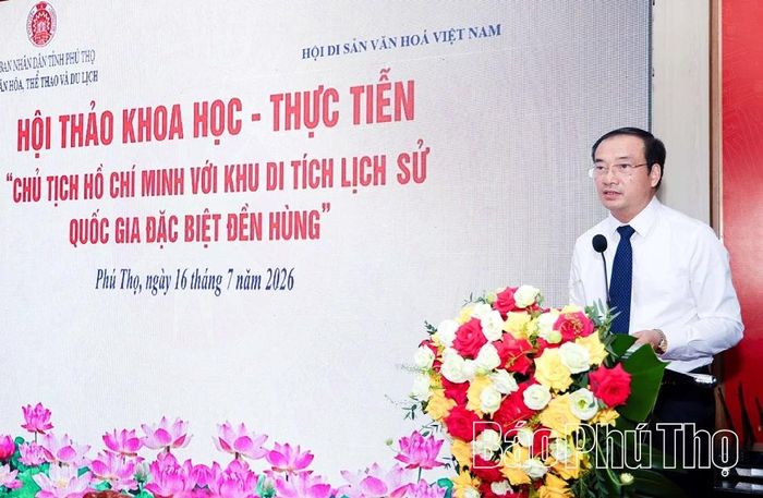 Đồng chí Lương Đức Minh - Ủy viên Ban Thường vụ Tỉnh ủy, Trưởng Ban Tuyên giáo và Dân vận Tỉnh ủy tham luận về "Giá trị lịch sử, khoa học và thực tiễn lời dặn bất hủ của Chủ tịch Hồ Chí Minh tại Đền Hùng trong kỷ nguyên vươn mình của dân tộc".