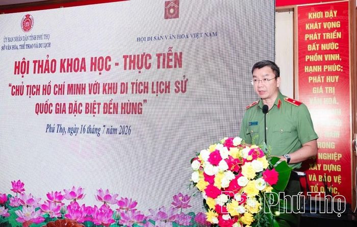 Thiếu tướng Phạm Kim Đĩnh - Cục trưởng Cục Công tác chính trị, Bộ Công an tham luận nội dung “Lời căn dặn của Chủ tịch Hồ Chí Minh tại Đền Hùng - Giá trị lịch sử và ý nghĩa thời đại”.