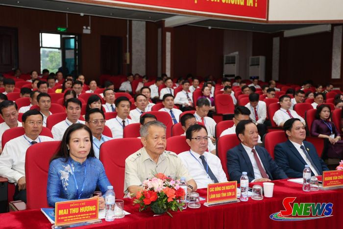 Các đại biểu dự Đại hội.