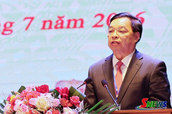 Đồng chí Phó Chủ tịch Trung ương Hội Khuyến học Việt Nam phát biểu tại Đại hội.