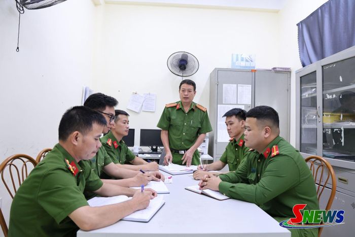 Công an xã Chiềng La triển khai kế hoạch thực hiện Tháng cao điểm phòng, chống ma túy.