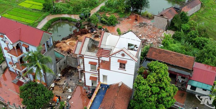 Toàn cảnh khu vực di dời nhà ở của 18 hộ dân tại xóm Nguyễn Sơn để bàn giao mặt bằng thực hiện Dự án Khu công nghiệp Phú Bình.