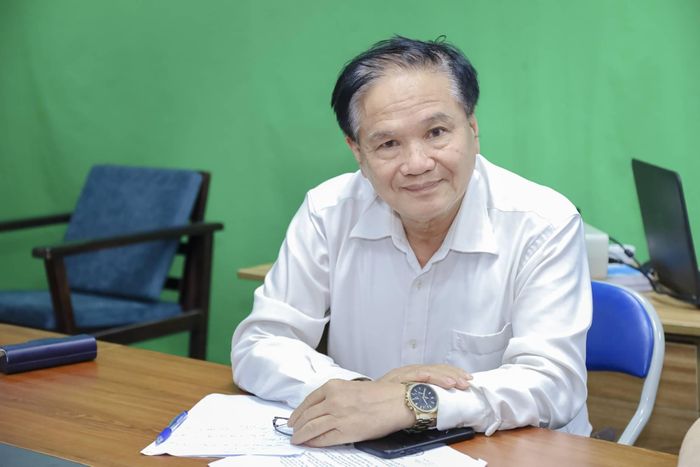 PGS.TS Nguyễn Thế Chinh tham dự tọa đàm về kinh tế tuần hoàn trong nông nghiệp. (Ảnh: Phương Nam)