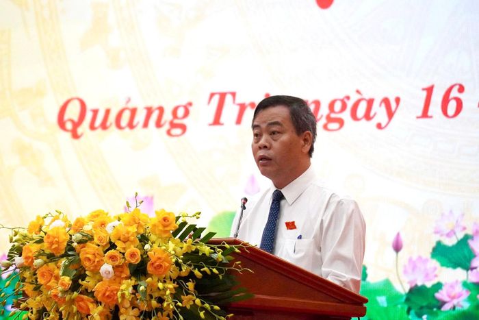 Phó Bí thư Tỉnh ủy, Chủ tịch HĐND tỉnh Quảng Trị Nguyễn Đăng Quang phát biểu khai mạc kỳ họp. Ảnh: Khánh Trinh
