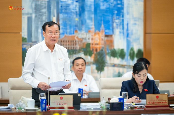 Chủ nhiệm Ủy ban Quốc phòng, An ninh và Đối ngoại, Thượng tướng Lê Tấn Tới