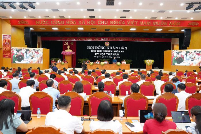 Quang cảnh Kỳ họp thứ Năm, HĐND tỉnh Thái Nguyên khóa XV. Ảnh: Nguyễn Ánh