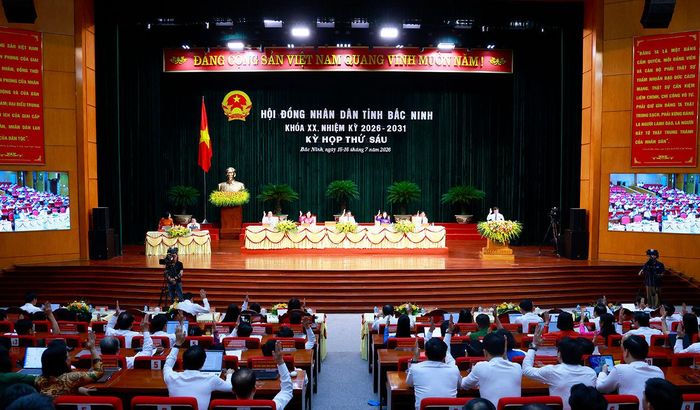 Quang cảnh Kỳ họp thứ Sáu, HĐND tỉnh Bắc Ninh khóa XX. Ảnh: Dương Thủy
