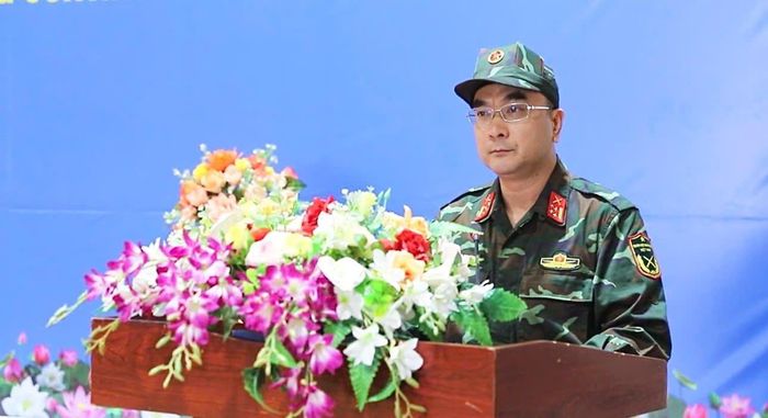 Phó Cục trưởng Cục Gìn giữ hòa bình Việt Nam, Đại tá Phạm Tân Phong phát biểu tại buổi lễ. Ảnh: Thanh Tiến