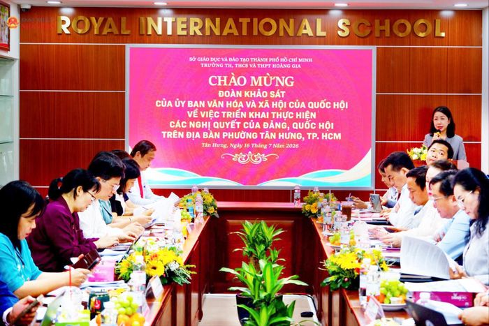 Quang cảnh cuộc làm việc. Ảnh: Hoa Lê