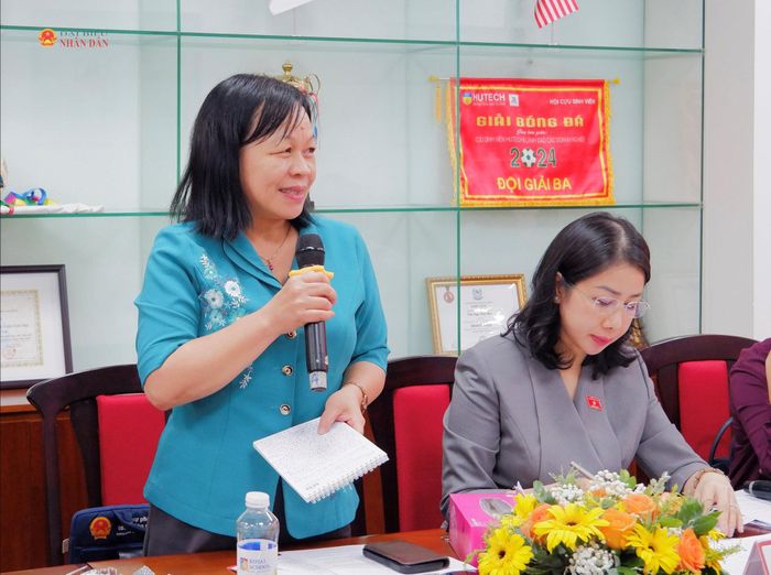 Nguyên Phó Chủ nhiệm Ủy ban Văn hóa và Xã hội Nguyễn Thị Mai Hoa phát biểu. Ảnh: Hoa Lê