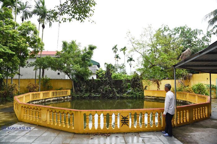 Giếng Ngọc bên cạnh đền thờ Ngọc Hoa. Ảnh: Lâm Hòa/Mekong ASEAN.