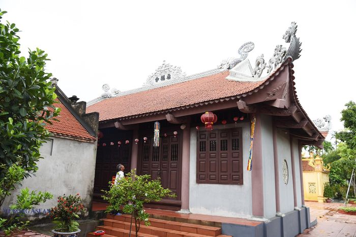 Chùa thôn Văn Tảo có tên chữ là Linh Phúc tự, thờ Phật. Ảnh: Lâm Hòa/Mekong ASEAN.