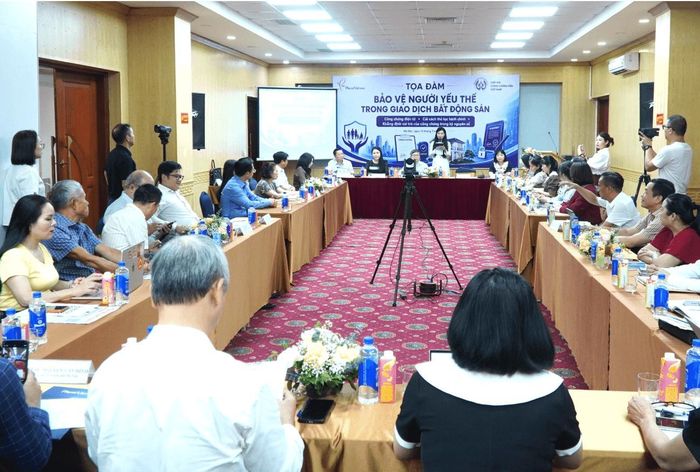 Toàn cảnh hội nghị
