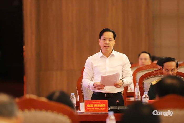 Bí thư Tỉnh ủy Sơn La Hoàng Văn Nghiệm kiến nghị Trung ương sớm xem xét mở rộng tuyến cao tốc Hòa Bình - Mộc Châu đoạn qua Sơn La. Ảnh CTTĐTSL