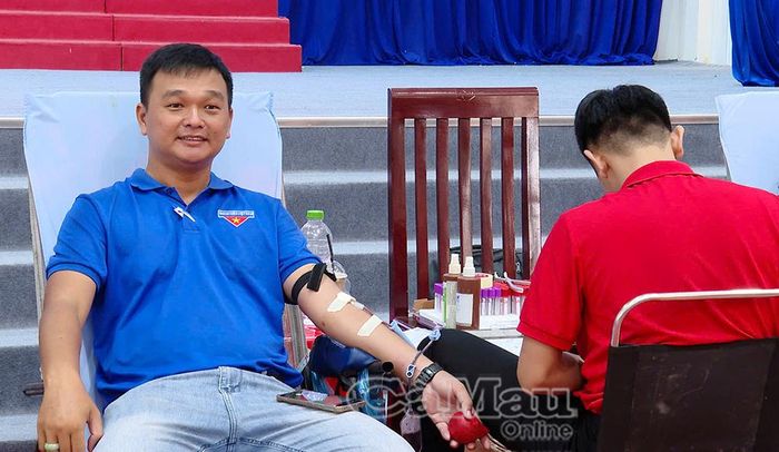 Anh Tạ Tuấn Vũ đã 38 lần tham gia hiến máu tình nguyện, góp những giọt máu của mình để gửi trao yêu thương đến cộng đồng.