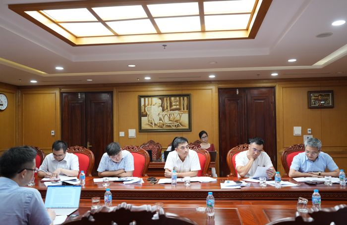 Các thành viên Tổ giúp việc Ban Chỉ đạo tham dự buổi làm việc