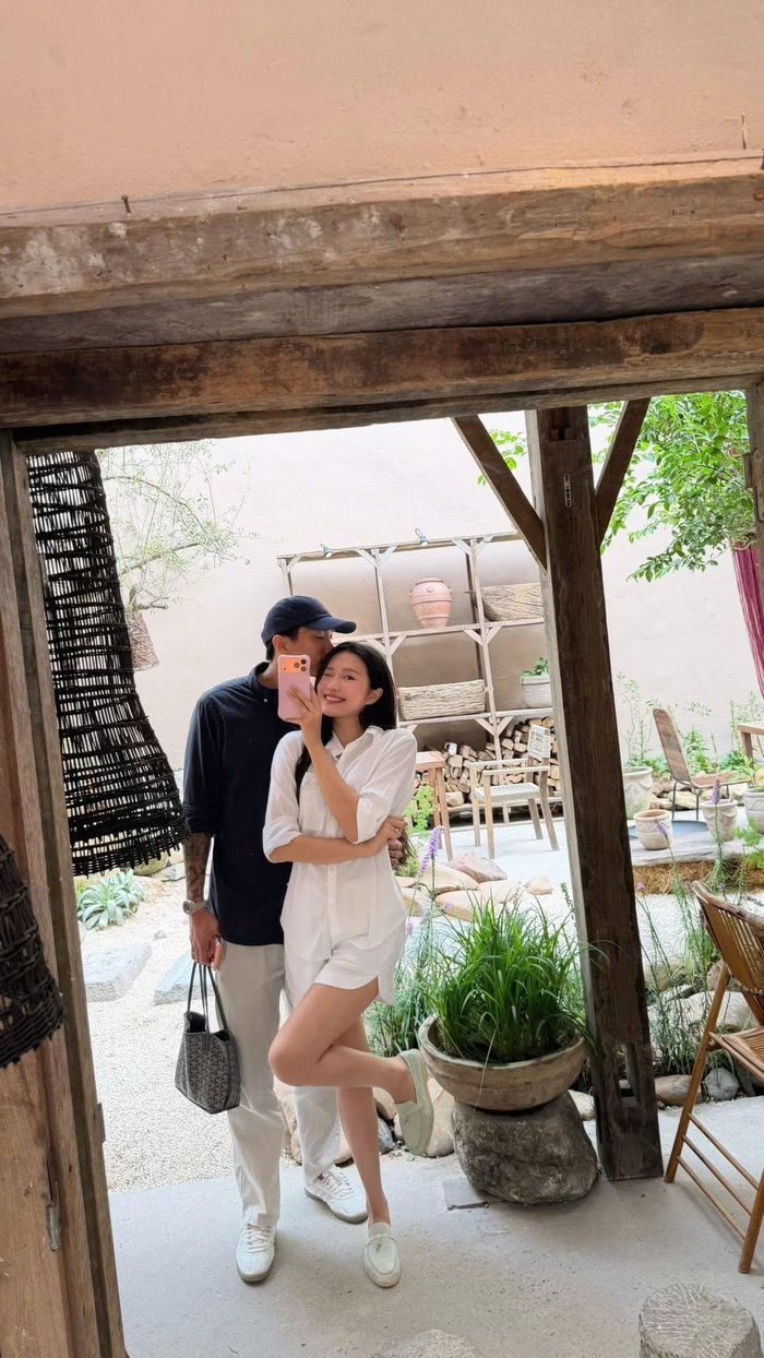Những khoảnh khắc ngọt ngào giữa Doãn Hải My và Đoàn Văn Hậu cũng khiến người hâm mộ thích thú. Ảnh FBNV