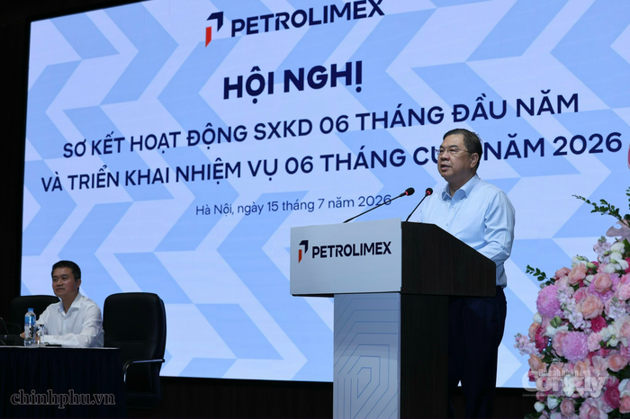 Phó Thủ tướng Thường trực Phạm Gia Túc phát biểu chỉ đạo hội nghị. Ảnh: VGP