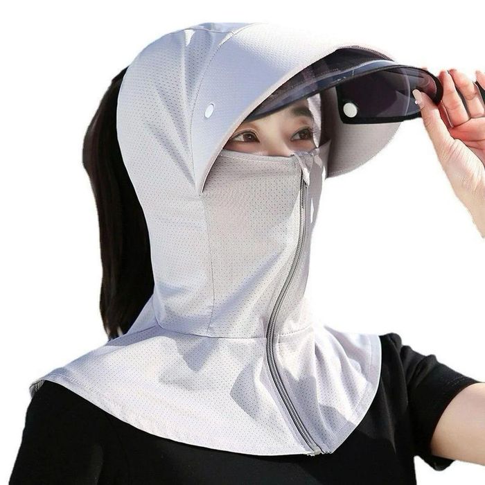 Khẩu trang chống tia UV phù hợp với người thường xuyên hoạt động ngoài trời