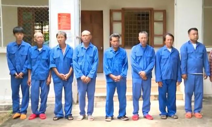Các đối tượng bị tạm giữ để điều tra