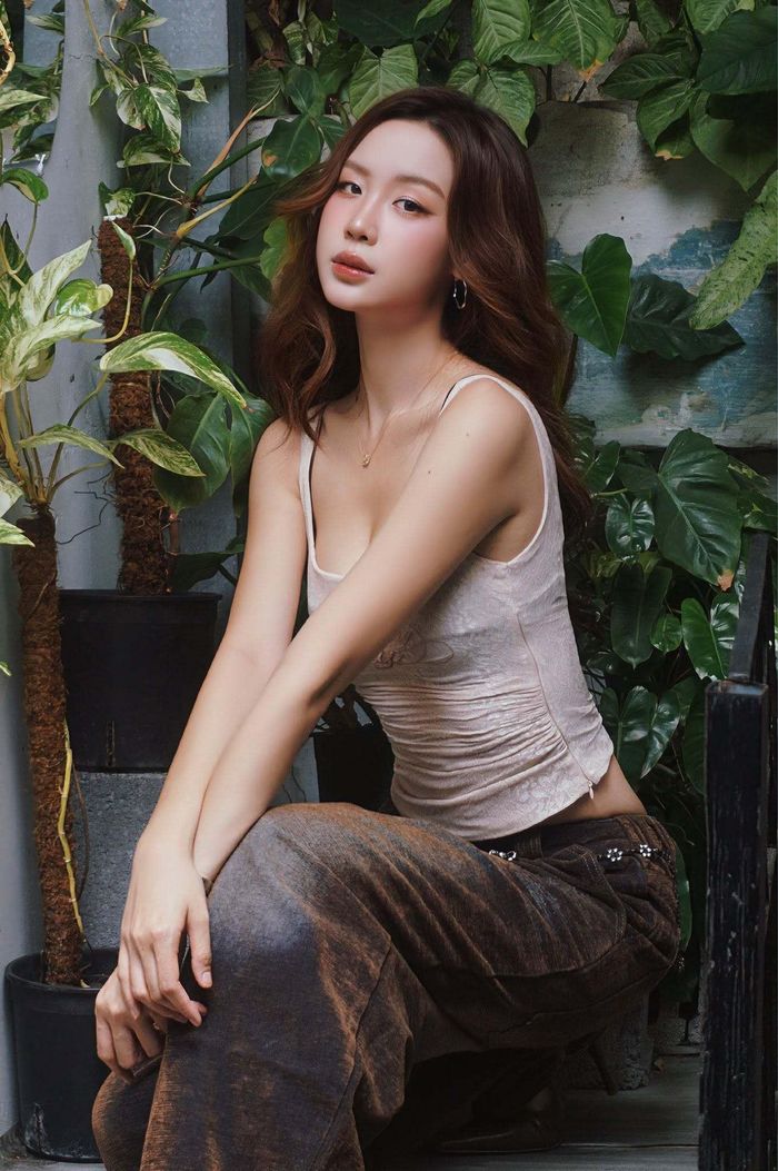 Hoa hậu Bảo Ngọc “mất điểm” khi vướng ồn ào sửa thư mời trúng tuyển.