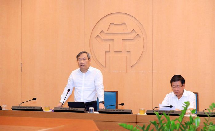 Chủ tịch UBND thành phố Hà Nội Vũ Đại Thắng chủ trì cuộc họp. Ảnh: Viết Thành