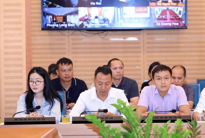 Đại diện lãnh đạo các doanh nghiệp đang triển khai nhà ở xã hội trên địa bàn Hà Nội tham dự cuộc họp. Ảnh: Viết Thành