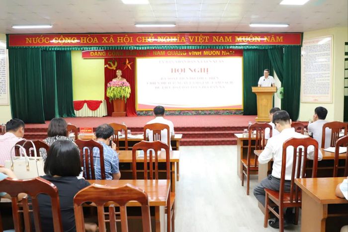 Yên Xuân thường xuyên tổ chức các Hội nghị rà soát tiến độ Chiến dịch 45 ngày làm sạch dữ liệu đất đai nhằm tháo gỡ khó khăn trong quá trình thực hiện. Ảnh: Hữu Thiện.
