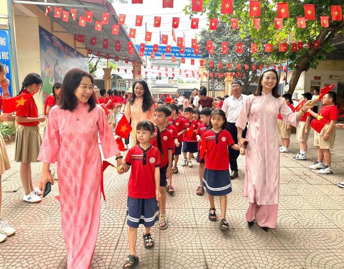 Cán bộ quản lý được lựa chọn phải là những người có tâm, có tầm, dám nghĩ dám làm và dám đổi mới. Ảnh: PV
