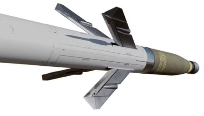 Gói mua sắm còn bao gồm bệ phóng, đầu đạn, động cơ rocket, ngòi nổ, phụ tùng thay thế, thiết bị huấn luyện, tài liệu kỹ thuật cùng các dịch vụ hậu cần và bảo dưỡng.