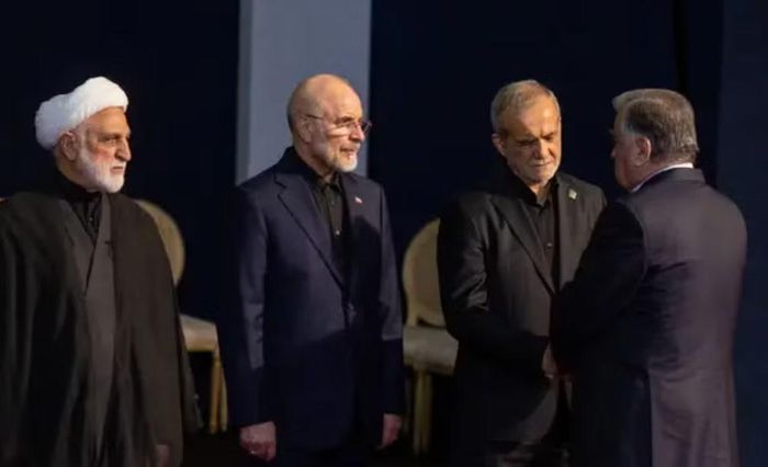 Chủ tịch Quốc hội Iran Mohammad Bagher Ghalibaf cũng khẳng định an ninh quốc gia của Iran gắn liền với việc duy trì quyền kiểm soát và trật tự mà Tehran thiết lập tại eo biển Hormuz.