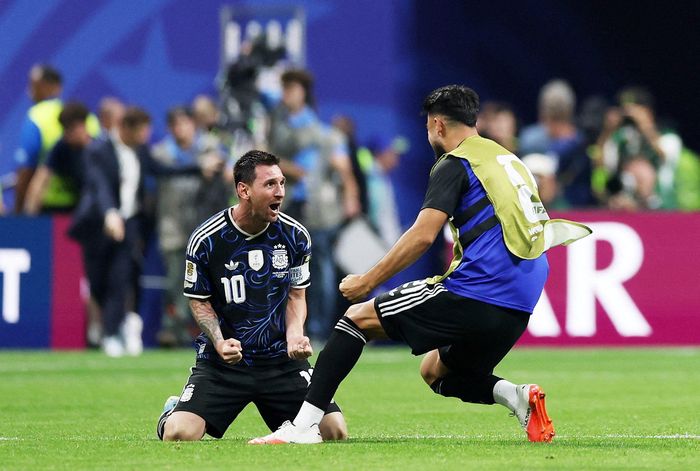 Ở tuổi 39, Lionel Messi không còn thống trị bằng tốc độ, mà bằng khả năng đọc trận đấu và tạo khác biệt ở những thời khắc quyết định.