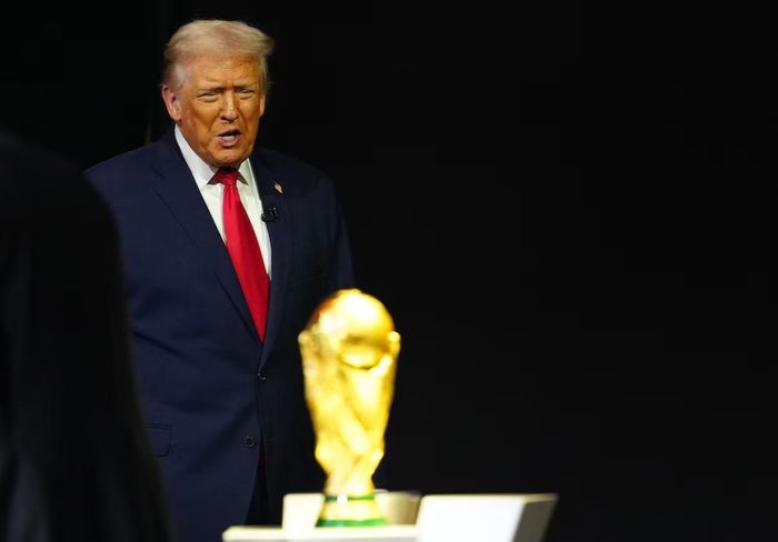 Tổng thống Mỹ Donald Trump dự Lễ bốc thăm FIFA World Cup 2026 tại Trung tâm Biểu diễn Nghệ thuật John F. Kennedy, Washington, D.C., Mỹ, ngày 5/12/2025. Ảnh: Reuters.