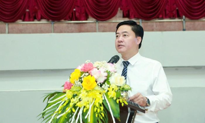 Ông Nguyễn Duy Tự, Phó Giám đốc Sở VHTTDL Thanh Hóa phát biểu tại lễ khai mạc