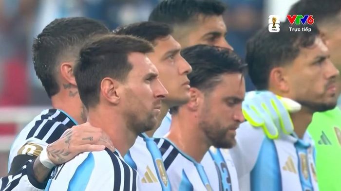 Trong 3 lần đăng quang vào các năm 1978, 1986 và 2022, các cầu thủ Argentina đều khoác lên mình mẫu áo truyền thống